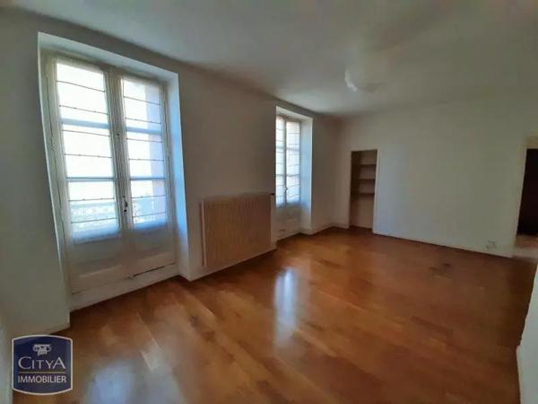 Appartement à louer 2 pièces 50.17m² Dijon (21000)