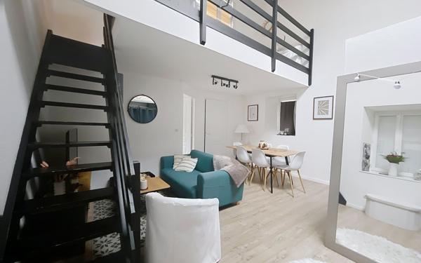 Appartement à vendre    3 pièces • 54 m2 La Rochelle