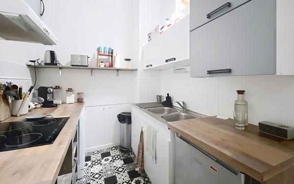 Appartement à vendre    3 pièces • 54 m2 La Rochelle