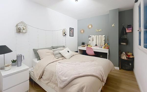 Appartement à vendre    3 pièces • 54 m2 La Rochelle