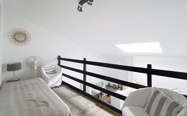 Appartement à vendre    3 pièces • 54 m2 La Rochelle