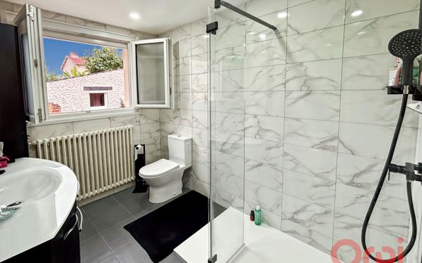 Maison à vendre    5 pièces • 95 m2 Le Blanc-Mesnil