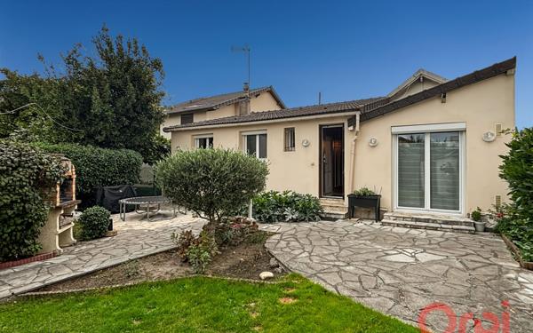 Maison à vendre    5 pièces • 95 m2 Le Blanc-Mesnil