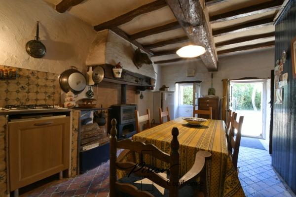 Jolie petite maison de campagne à restaurer - 2730 m² de terrain sans vis à vis