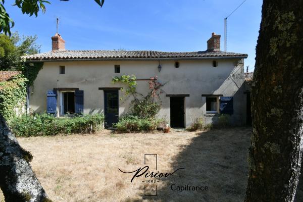 Jolie petite maison de campagne à restaurer - 2730 m² de terrain sans vis à vis