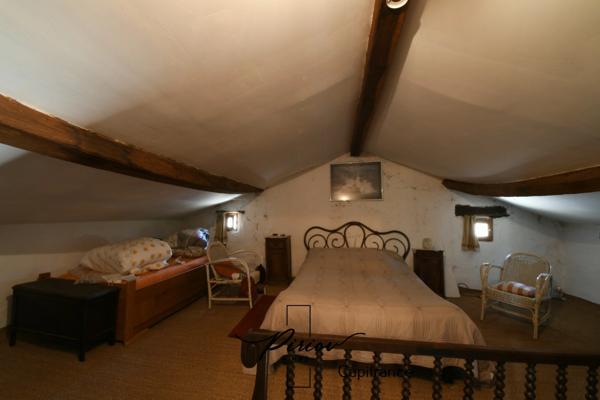 Jolie petite maison de campagne à restaurer - 2730 m² de terrain sans vis à vis