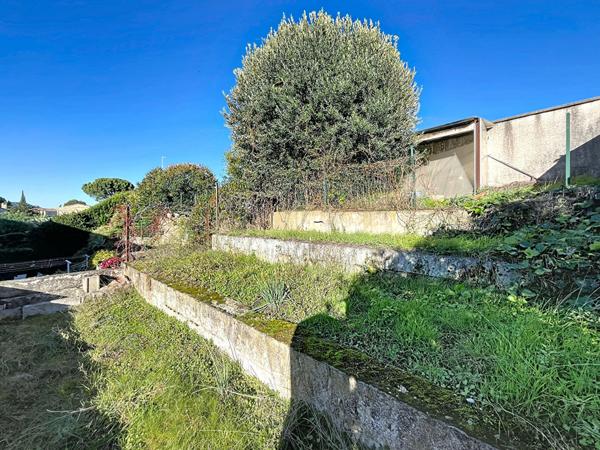 Maison 4 pièces 3 chambres Portes Les Valence.