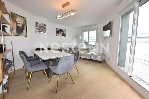 DERNIER ETAGE - DUPLEX - VUE PANORAMIQUE -