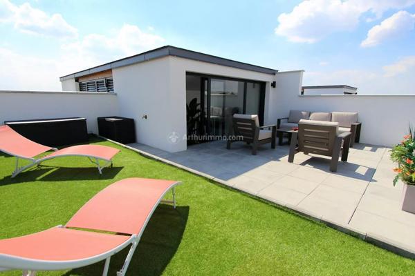 Vente                                                      Appartement
                        
                     3 pièces                      60 m2                     à Montévrain