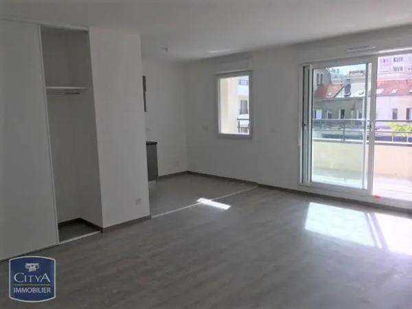 Appartement à louer 4 pièces 85.94m² Reims (51100)