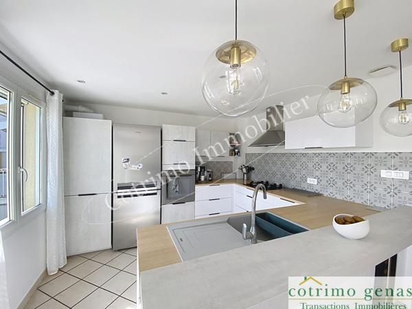 GENAS Appartement T3 de 77m² +terrasse+garage+parking
