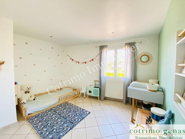 GENAS Appartement T3 de 77m² +terrasse+garage+parking