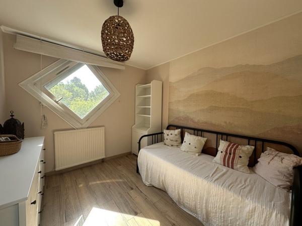 Maison à vendre 339 900 € Élancourt 6 p 120,6 m² DPE D