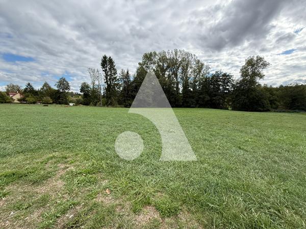 Terrain 6800 m2