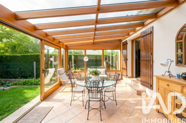 Maison à vendre 7 pièces 122 m² Le Perray-en-Yvelines