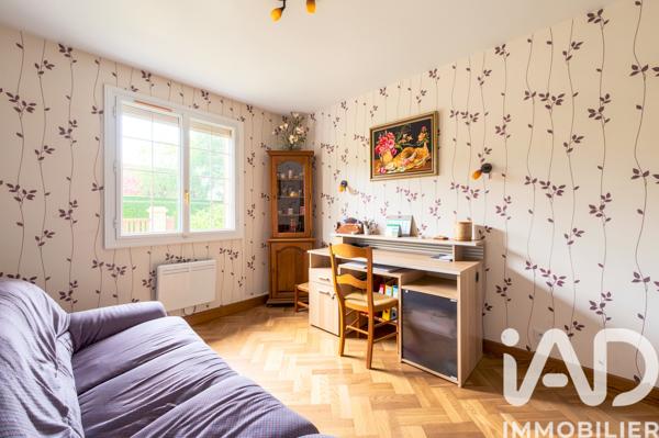 Maison à vendre 7 pièces 122 m² Le Perray-en-Yvelines