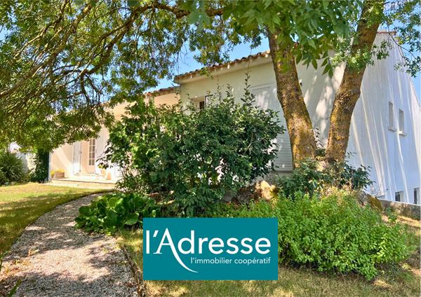 Maison Beauvoir Sur Mer 7 pièce(s) 147 m2