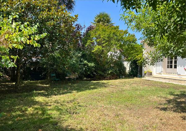 Maison Beauvoir Sur Mer 7 pièce(s) 147 m2