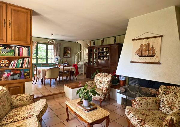 Maison Beauvoir Sur Mer 7 pièce(s) 147 m2