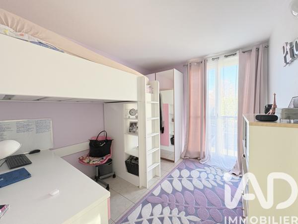 Appartement à vendre 4 pièces 79 m² Marignane