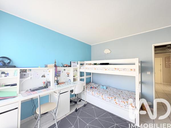 Appartement à vendre 4 pièces 79 m² Marignane