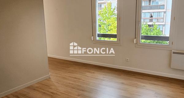 Location Studio 31.38 m² - Cran-gevrier 74960