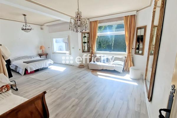 Maison 5 pièces - 168 m² Exclusivité efficity