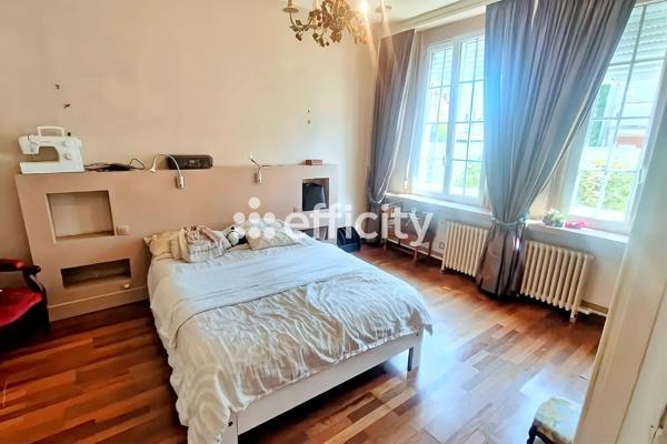 Maison 5 pièces - 168 m² Exclusivité efficity