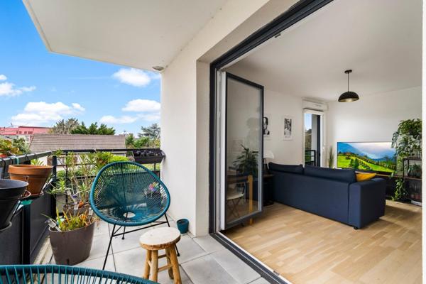 Appartement de 2019 - 3 pieces 15 min gare RER A