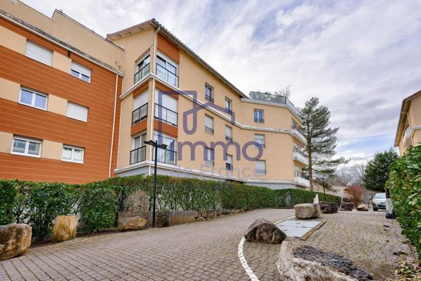 Appartement à vendre à Saint-Genis-Laval (69230)
