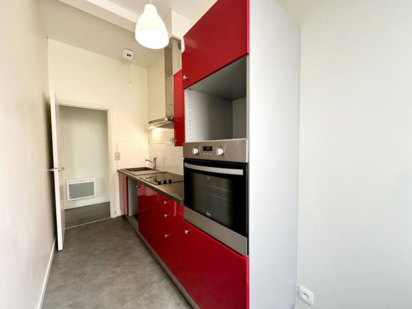 APPARTEMENT T2 AVEC BALCON ET PARKING