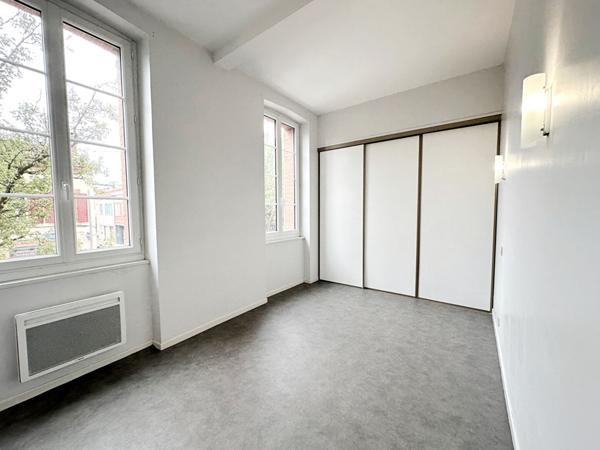 APPARTEMENT T2 AVEC BALCON ET PARKING