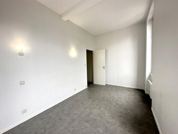 APPARTEMENT T2 AVEC BALCON ET PARKING