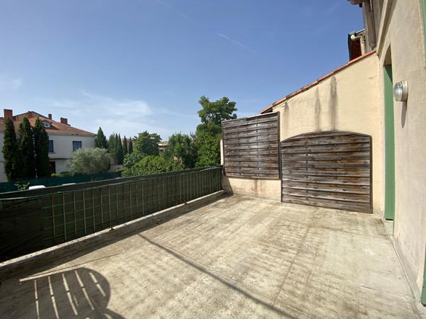 APPARTEMENT T2 AVEC BALCON ET PARKING