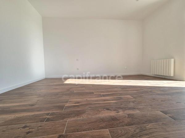 Maison à vendre 4 pièces MEDIS (17) - Garage - Jardin