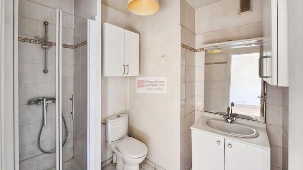 Studio  28m2  calme  lumineux  parking  cave Versailles N.-D