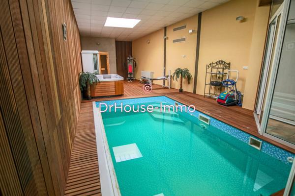 Maison à vendre 7 pièces de 217 m²