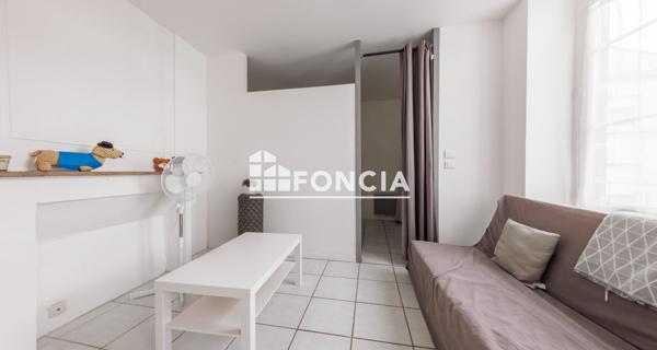 À vendre Studio 34 m² - Clermont-ferrand 63000