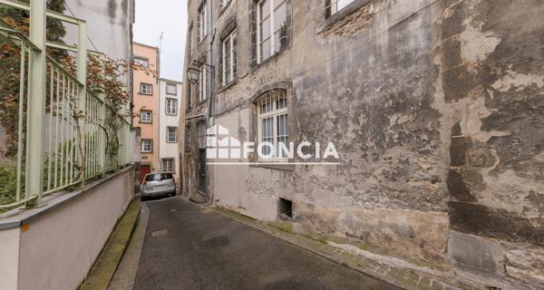 À vendre Studio 34 m² - Clermont-ferrand 63000