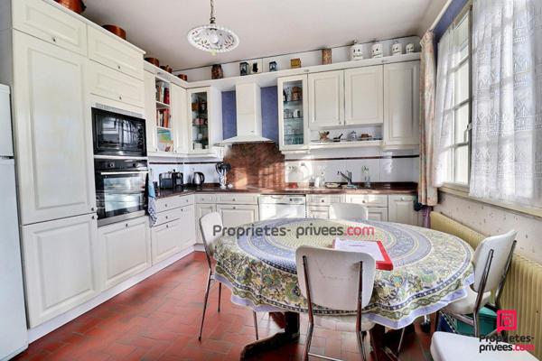 Maison Sainte Genevieve Des Bois 8 pièces 150 m2