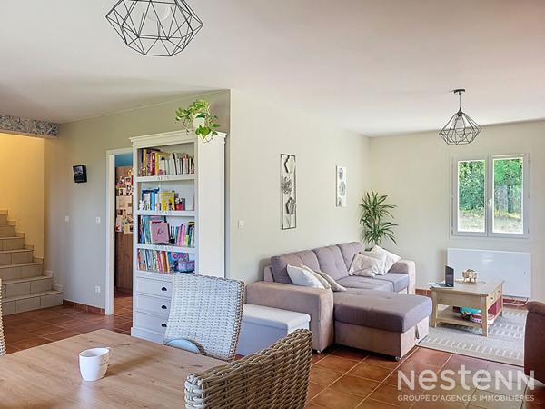 À vendre : Maison contemporaine de 153 m² avec demi-sous-sol à Gondrin, sur terrain de 3500 m²