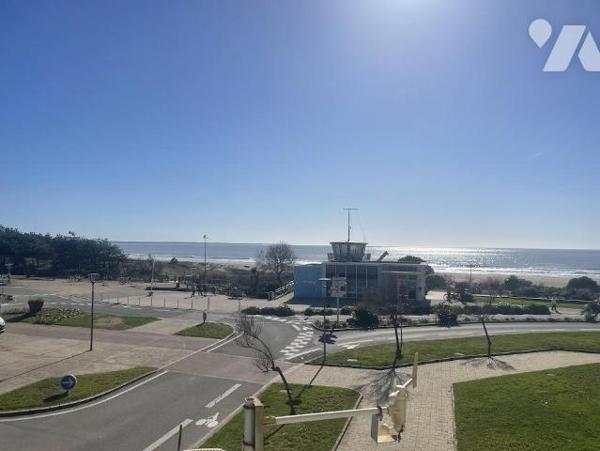 APPARTEMENT FACE MER 6 pièces  2 caves - 2 places de stationnement