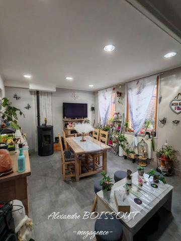 Maison à LE HOULME, 76770 - 4 pièces 90m²