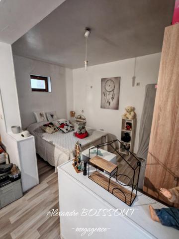 Maison à LE HOULME, 76770 - 4 pièces 90m²