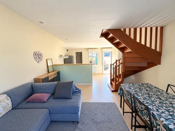 Maison
         3 pièces
        - 78 m² 140 000 € *