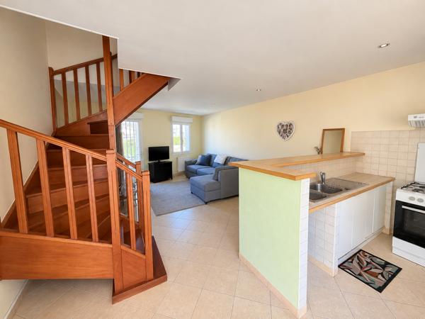 Maison
         3 pièces
        - 78 m² 140 000 € *
