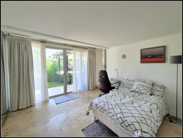 Maison contemporaine unique – Environnent magnifique, domotique, confort ultime – Proche du village de La Romieu (32480), Gers