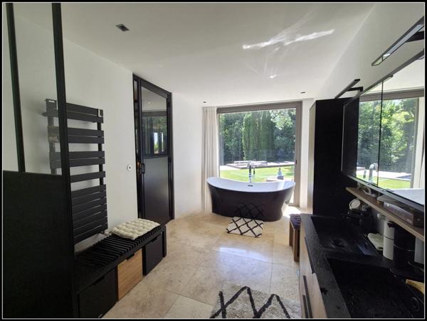 Maison contemporaine unique – Environnent magnifique, domotique, confort ultime – Proche du village de La Romieu (32480), Gers