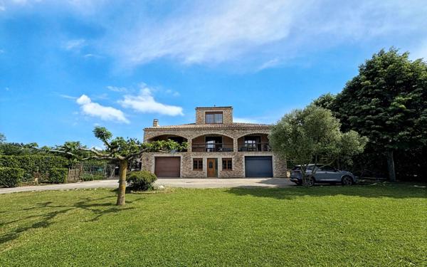 Maison à vendre    5 pièces •  Saissac