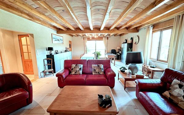 Maison à vendre    5 pièces •  Saissac